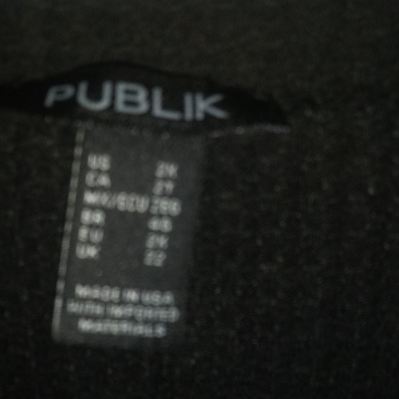 Women's Long sleeve publik top size 2x - Picture 2 of 3